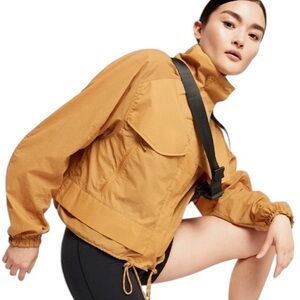 Athleta Canopy Parachute jacket Tuscan Gold Large